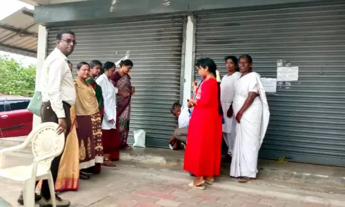 கர்ப்பிணிக்கு சிகிச்சை அளித்த பல் டாக்டர்