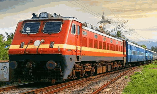 காரைக்குடிக்கு தினசரி இரவு நேர விரைவு ரெயில்கள் இயக்க வேண்டும்