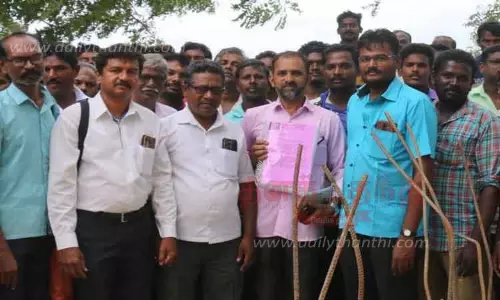 கலெக்டரிடம், மின் ஒப்பந்த தொழிலாளர்கள் மனு