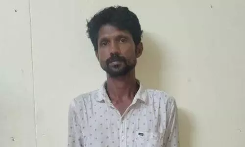 முண்டியம்பாக்கம்அரசு மருத்துவக்கல்லூரி மாணவர் விடுதியில் செல்போன்கள் திருடியவர் கைது முண்டியம்பாக்கம்அரசு மருத்துவக்கல்லூரி மாணவர் விடுதியில் செல்போன்கள் திருடியவர் கைது