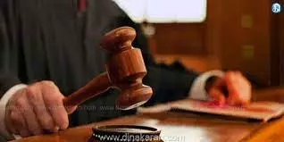 பெற்றோரின் மிரட்டலால் பாதிக்கப்பட்ட ஓரினச் சேர்க்கை தம்பதிக்கு போலீஸ் பாதுகாப்பு - ஐகோர்ட்டு உத்தரவு