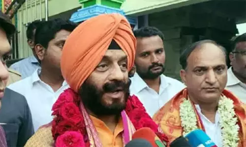 ராமேஸ்வரம் கடலில் ராமர் கட்டிய பாலம் இருக்கிறது என்பதை நிரூபிப்பேன் - பஞ்சாப் முன்னாள் மந்திரி பேட்டி ராமேஸ்வரம் கடலில் ராமர் கட்டிய பாலம் இருக்கிறது என்பதை நிரூபிப்பேன் - பஞ்சாப் முன்னாள் மந்திரி பேட்டி