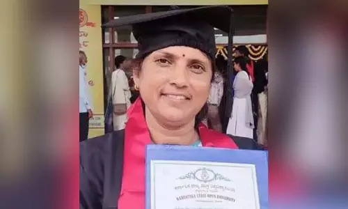 கொள்ளேகாலில்  50 வயதில் கன்னட மொழியில் எம்.ஏ. பட்டம் பெற்ற பெண்