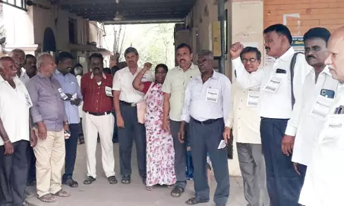 பி.எஸ்.என்.எல். ஓய்வூதியர்கள் ஆர்ப்பாட்டம்