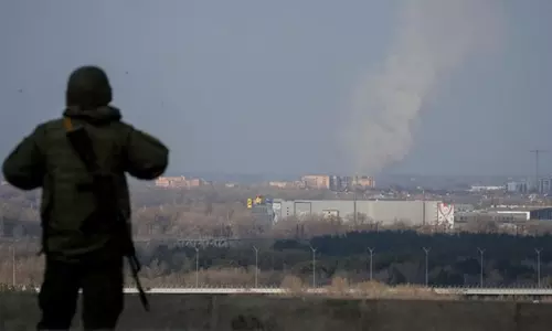 ரஷிய தாக்குதல்; உக்ரைனில் 4 பேர் பலி