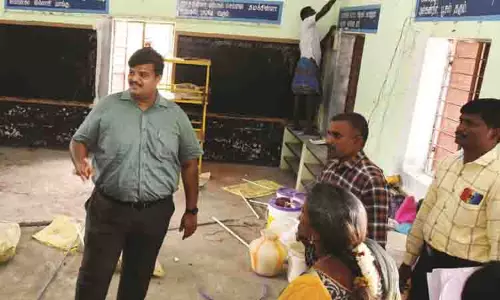 வளர்ச்சி திட்ட பணிகளை கலெக்டர் ஆய்வு வளர்ச்சி திட்ட பணிகளை கலெக்டர் ஆய்வு