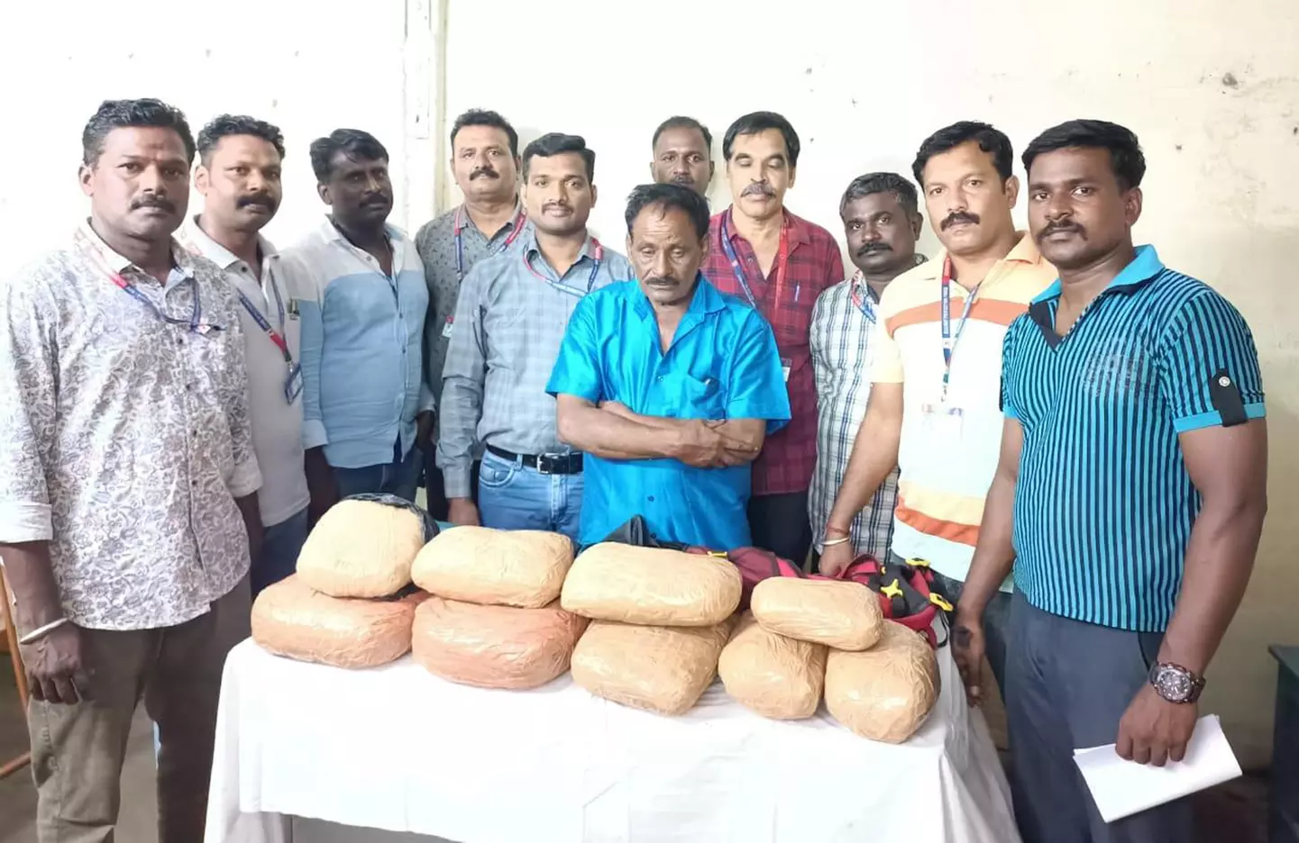 கஞ்சா கடத்த முயன்றவர் கைது