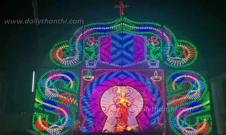 இருதய ஆண்டவர் ஆலய தேர் பவனி