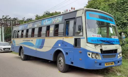 ரூ.17½ லட்சம் இழப்பீடு வழங்காததால் அரசு பஸ் ஜப்தி ரூ.17½ லட்சம் இழப்பீடு வழங்காததால் அரசு பஸ் ஜப்தி
