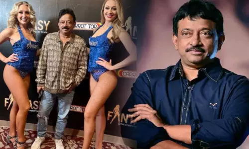 61 வயதில் பிரபல டைரக்டர் ஆபாச நடிகைகளுடன் குஜால்...!