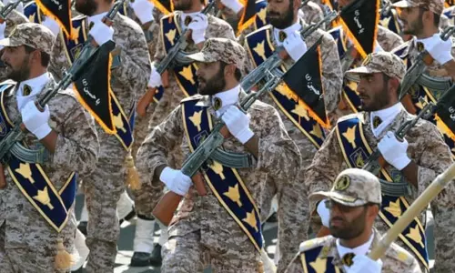 ஈரானில் போலீஸ் நிலையத்துக்குள் புகுந்து தற்கொலை படையினர் தாக்குதலில் 2 போலீசார் பலி