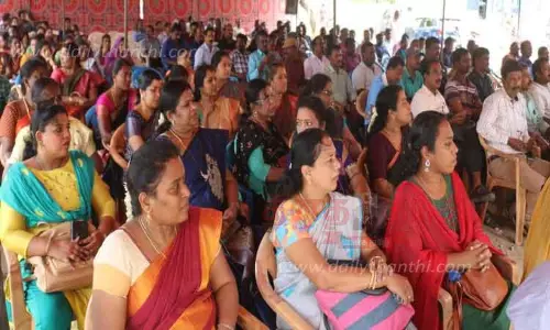 கல்லூரி பேராசிரியர்கள் உண்ணாவிரத போராட்டம்