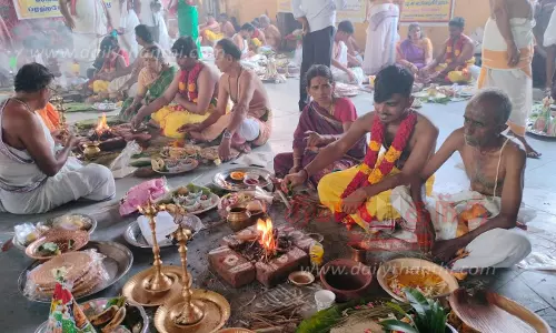 தமிழ்நாடு பிராமணர் சங்கம் சார்பில் ஏழை சிறுவர்களுக்கு பூணூல் அணிவிக்கும் நிகழ்ச்சி