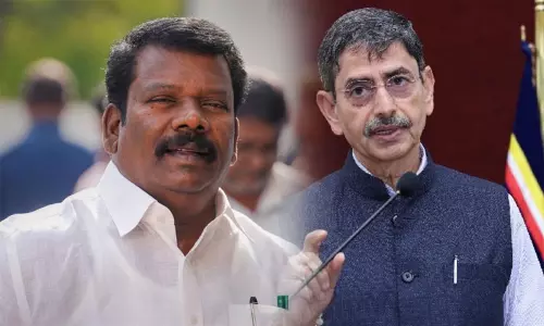 கவர்னர் ஆர்.என்.ரவியை ஜனாதிபதி உடனடியாக திரும்பப் பெற வேண்டும் - எம்எல்ஏ செல்வப்பெருந்தகை கவர்னர் ஆர்.என்.ரவியை ஜனாதிபதி உடனடியாக திரும்பப் பெற வேண்டும் - எம்எல்ஏ செல்வப்பெருந்தகை