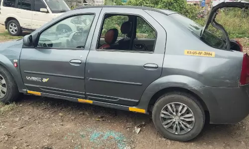 அதியமான்கோட்டை காலபைரவர் கோவில் வளாகத்தில்கார் கண்ணாடியை உடைத்து ரூ.3 ஆயிரம் திருட்டு