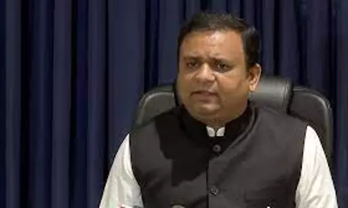 புதிய சட்டசபை கட்ட பரிசீலனை - சபாநாயகர் ராகுல் நர்வேகர் பேட்டி புதிய சட்டசபை கட்ட பரிசீலனை - சபாநாயகர் ராகுல் நர்வேகர் பேட்டி