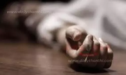 ஸ்டவ் பற்ற வைக்கும்போது தீயில் கருகி தீயணைப்பு வீரர் மனைவி பலி