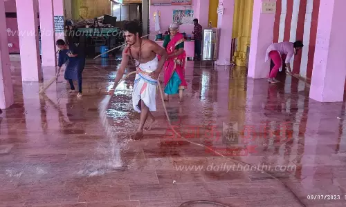 பாகம்பிரியாள் கோவிலில் உழவாரப்பணி
