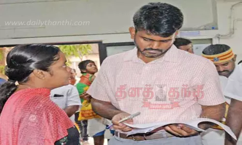 ஈரோடு சூரியம்பாளையத்தில் 20 ஆண்டுகளாக அடிப்படை வசதியின்றி தவிக்கும் பொதுமக்கள் குறைதீர்க்கும் நாள் கூட்டத்தில் கலெக்டரிடம் மனு