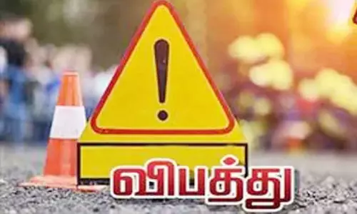 கார்-மோட்டார் சைக்கிள் மோதல்; கொத்தனார் சாவு
