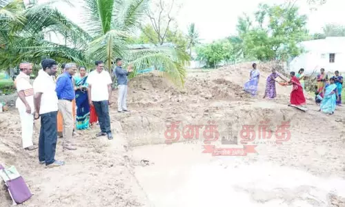 பண்ணை குட்டை அமைக்கும் பணி