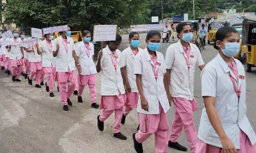 கடலூரில்உலக மக்கள் தொகை தின விழிப்புணர்வு பேரணிகலெக்டர் அருண் தம்புராஜ் தொடங்கி வைத்தார்