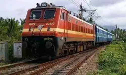 சேலம் வழியாக செல்லும் பெங்களூரு-வேளாங்கண்ணி சிறப்பு ரெயில்