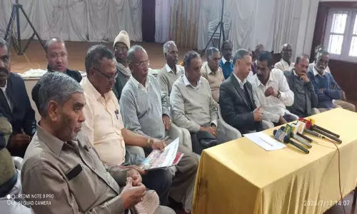 தேயிலைக்கு குறைந்தபட்ச விலை நிர்ணயம் செய்யாவிட்டால் 65 ஆயிரம் விவசாயிகளை திரட்டி போராட்டம் நடத்த திட்டம்