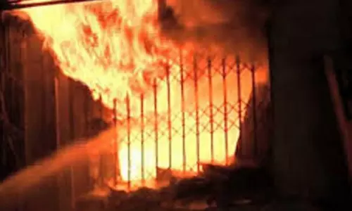 பாகிஸ்தானில் பரிதாபம்: வீட்டில் பிரிட்ஜ் வெடித்து தீ விபத்து; ஒரே குடும்பத்தை சேர்ந்த 10 பேர் பலி