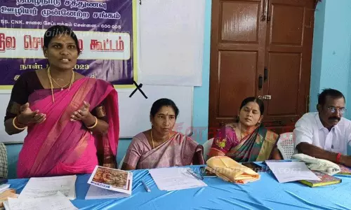 சத்துணவு ஊழியர்கள் மூலம் காலை சிற்றுண்டி திட்டம்