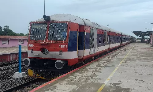 டெமு ரெயிலை வாரம் முழுவதும் இயக்க வேண்டும் டெமு ரெயிலை வாரம் முழுவதும் இயக்க வேண்டும்