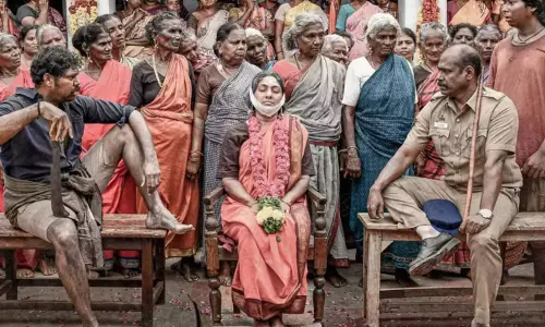 மீண்டும் வெளியாகும் தண்டட்டி திரைப்படம் மீண்டும் வெளியாகும் தண்டட்டி திரைப்படம்