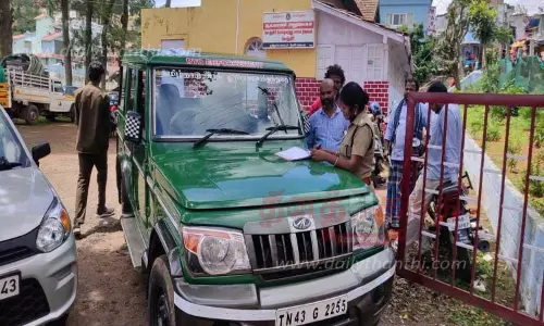 அனுமதியின்றி இயங்கிய கழிவுநீர் அகற்றும் வாகனங்களுக்கு ரூ.30 ஆயிரம் அபராதம்