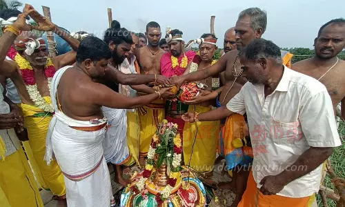 நல்லம்பள்ளி அருகேபட்டாளம்மன் கோவில் கும்பாபிஷேக விழா நல்லம்பள்ளி அருகேபட்டாளம்மன் கோவில் கும்பாபிஷேக விழா