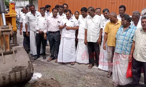 அன்னசாகரம்-கொமத்தம்பட்டி வரைரூ.2½ கோடியில் சாலை விரிவாக்க பணிகோவிந்தசாமி எம்.எல்.ஏ. தொடங்கி வைத்தார்