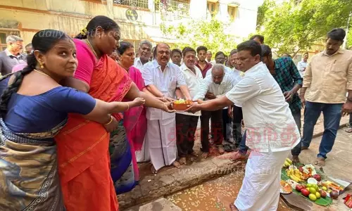 அரசு குடியிருப்புகள் சீரமைக்கும் பணி