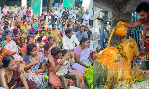 சனி பிரதோஷத்தையொட்டிசிவன் கோவில்களில் சிறப்பு வழிபாடுஏராளமான பக்தர்கள் சாமி தரிசனம்