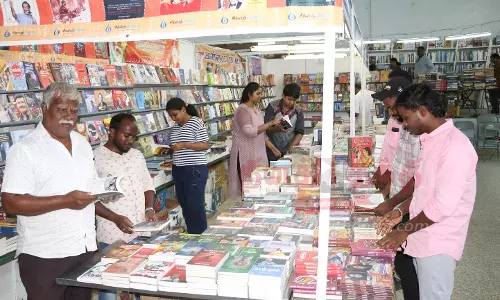 புத்தக கண்காட்சி தொடங்கியது