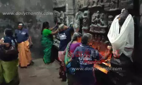 கங்கைகொண்ட சோழபுரம் பிரகதீஸ்வரர் கோவிலில் உழவாரப்பணி