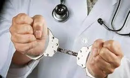 கோவண்டியில் 2 போலி டாக்டர்கள் கைது கோவண்டியில் 2 போலி டாக்டர்கள் கைது