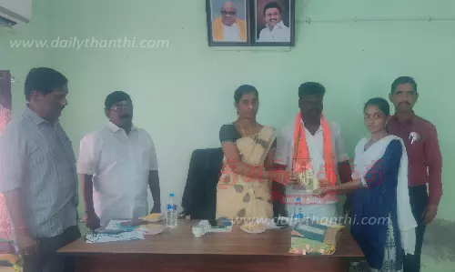 நயினார்கோவில் ஒன்றிய குழு கூட்டம்