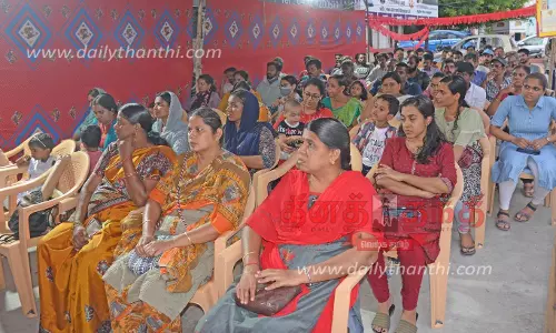 ஈரோட்டில் ரெயில் ஓட்டுனர்கள் குடும்பத்துடன் தர்ணா