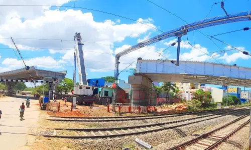 ராமநாதபுரம் ரெயில்வே மேம்பாலம் கட்டும் பணி மும்முரம்