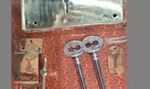 திண்டுக்கல்லில் தயாரான 20 கிலோ பித்தளை பூட்டு