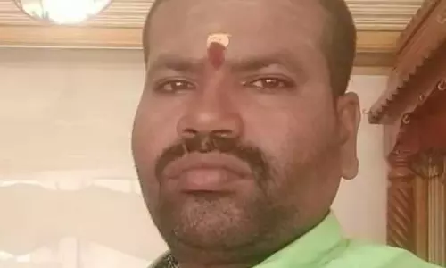 நகைக்கடை உரிமையாளர் தற்கொலை