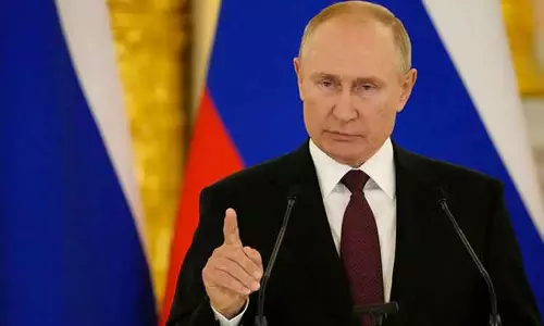 ரஷியாவிடம் போதுமான அளவு கிளஸ்டர் குண்டுகள் உள்ளன; தேவை ஏற்பட்டால் பயன்படுத்துவோம் - புதின் எச்சரிக்கை ரஷியாவிடம் போதுமான அளவு கிளஸ்டர் குண்டுகள் உள்ளன; தேவை ஏற்பட்டால் பயன்படுத்துவோம் - புதின் எச்சரிக்கை