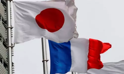 ஜப்பான்-பிரான்ஸ் கூட்டு போர்ப்பயிற்சி
