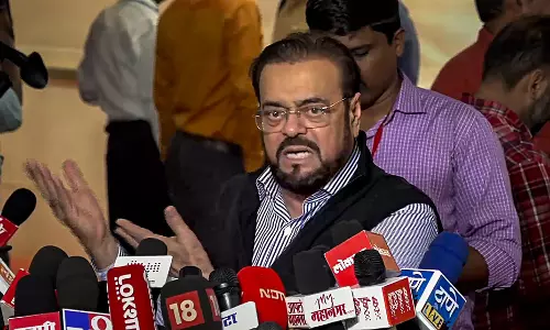 வந்தே மாதரம் பாடல் குறித்து எம்.எல்.ஏ. சர்ச்சை பேச்சு - வந்தே மாதரம் பாடல் குறித்து எம்.எல்.ஏ. சர்ச்சை பேச்சு -