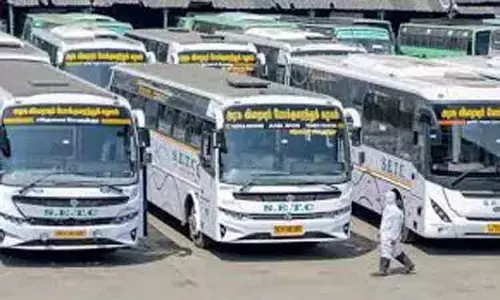 காரைக்குடி-கோவைக்கு கூடுதல் பஸ்கள் இயக்க வேண்டும்-பொதுமக்கள் எதிர்பார்ப்பு