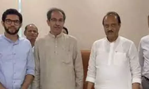 அஜித்பவாரை திடீரென சந்தித்த உத்தவ் தாக்கரே - பேசியது என்ன? அஜித்பவாரை திடீரென சந்தித்த உத்தவ் தாக்கரே - பேசியது என்ன?